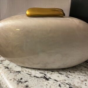 New in Box DEBIMYShell Evening Clutch w/Detachable Metal Strap  $18